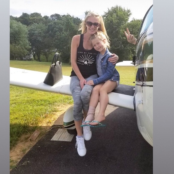 Meet your Posher, Kelly - Picture 3 of 10